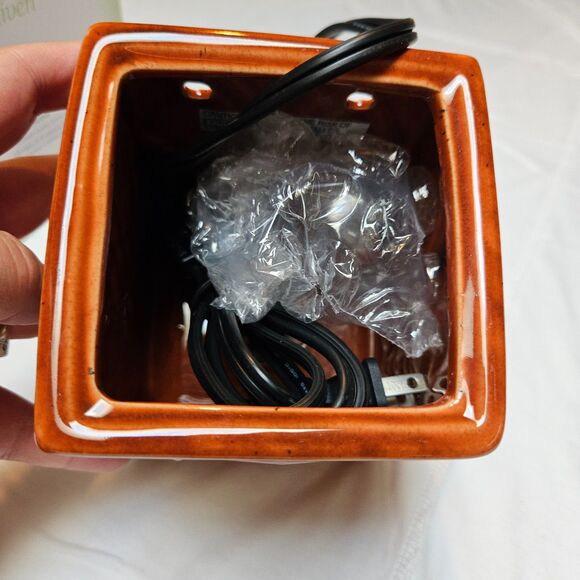 Scentsy "Savoy" Large Wax Warmer - Burnt Orange - Picture 8 of 11